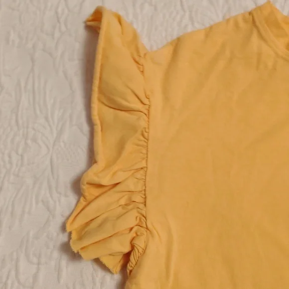 Zara Mustard Ruffle Sleeve Tee - Picture 3 of 6